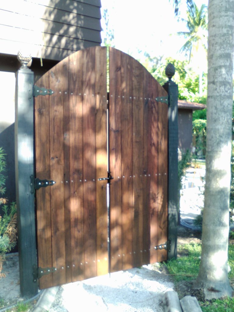 fencing installation in broward county with gate
